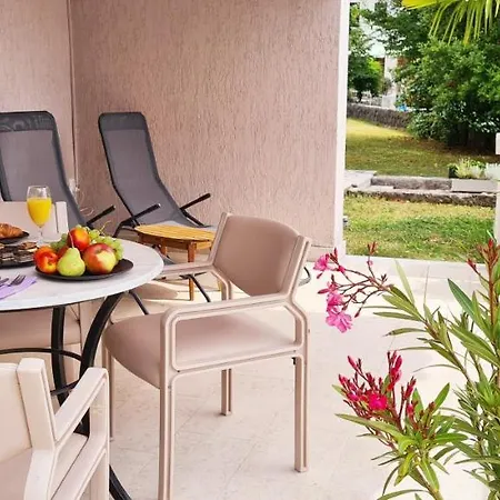Apartment Garden & Sea *